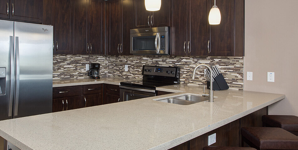 2 Bedroom Phoenix Condos - bed