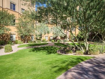 Toscana Condo Rentals Garden