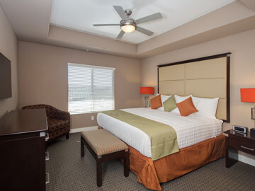 condos for rent in phoenix - calviano master bedroom