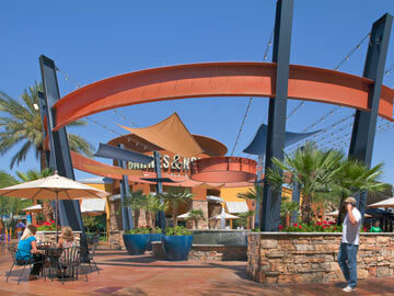 Toscana Condo Rentals - Desert Ridge fountain picture